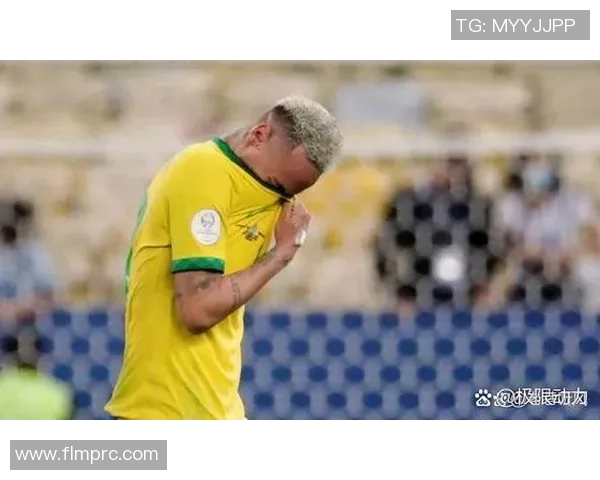 足球世界解说的魅力与技巧探讨让我们一起领略赛场上的精彩瞬间