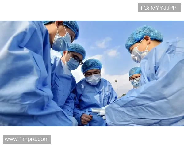 非典疫情期间足球赛事停赛的影响与反思：体育与公共健康的交织